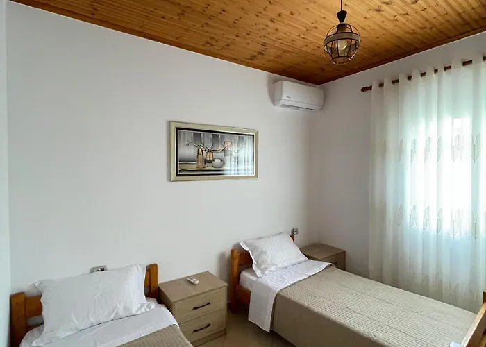 Rent Rooms Sakolli